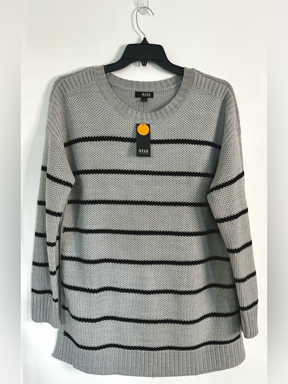 a.n.a Light Gray and Black Striped Crewneck Sweater Sz 2XL NWT - Picture 2 of 5